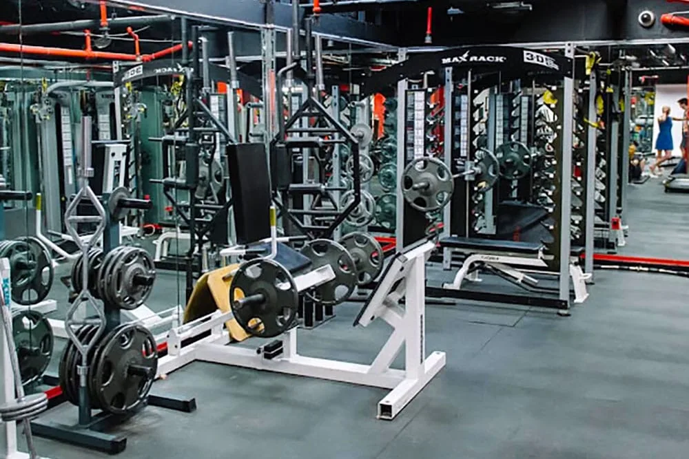 Trainer at Gym, Core Fitness NYC